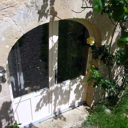 Le De Selgues Vendégház